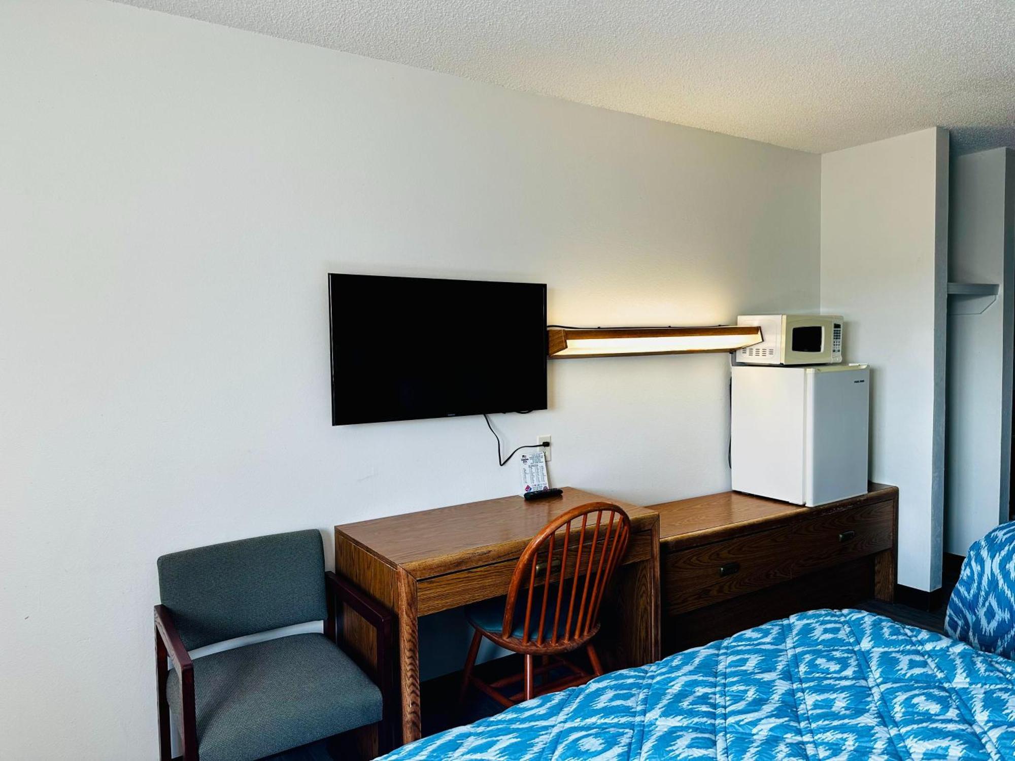 American Inn Ozark Екстериор снимка