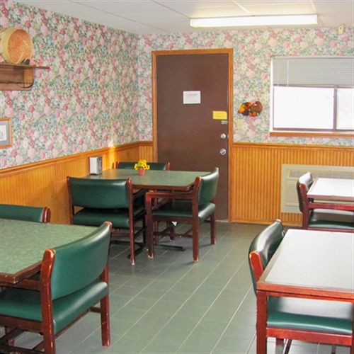 American Inn Ozark Ресторант снимка